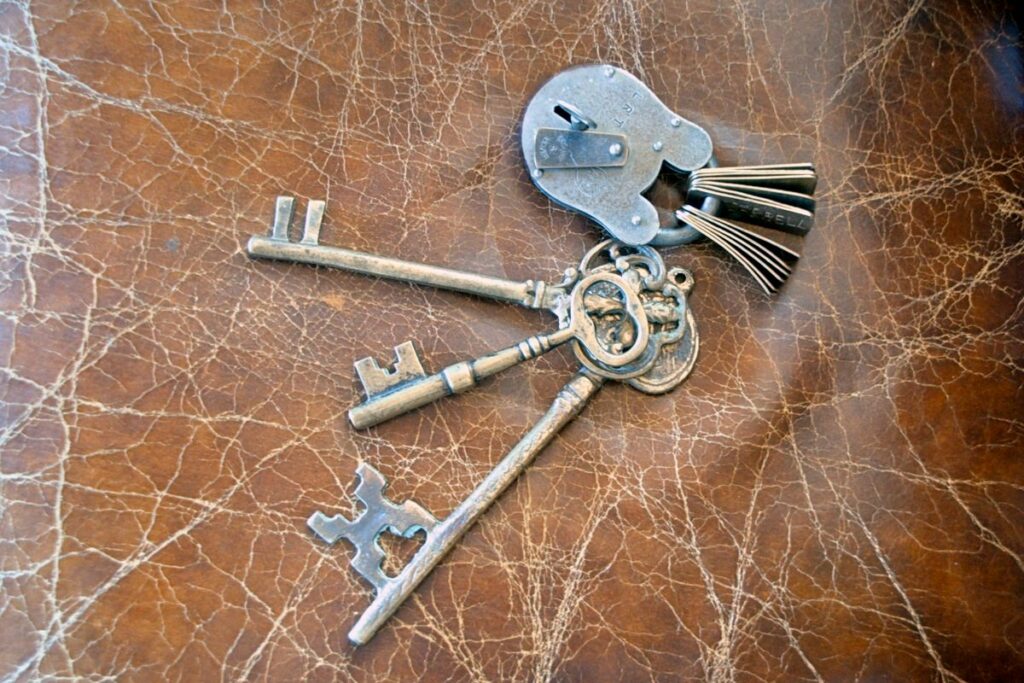 deliveries trade visits keys